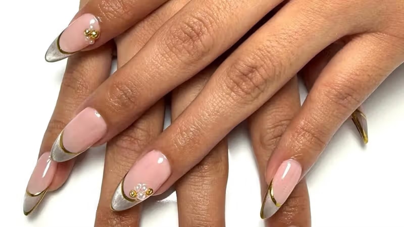 Elegant French Manicures for a Timeless Look